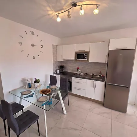 Ocean View By Interhome